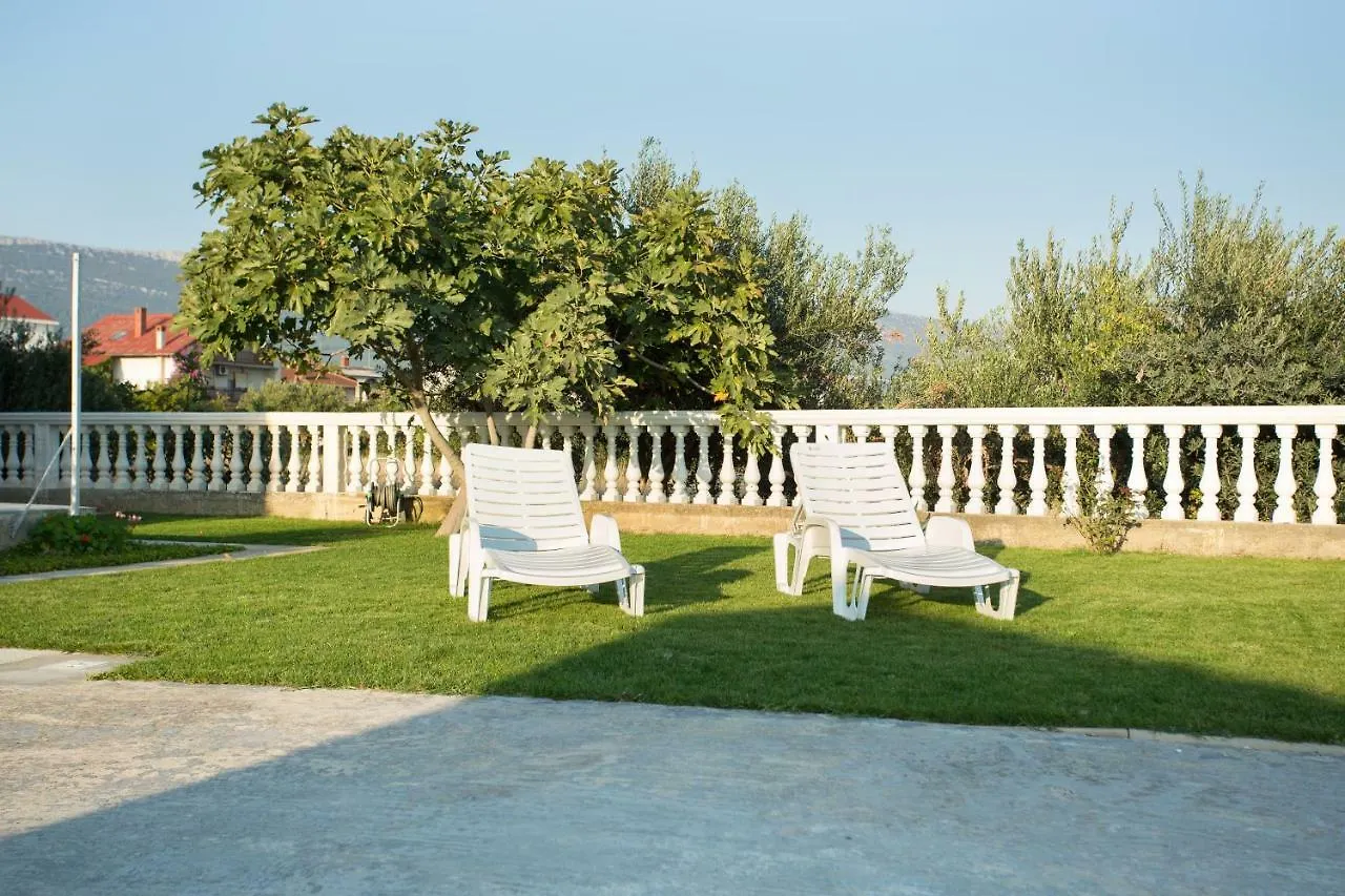 Beach Studio Apartment Ivan Kastela Croatia