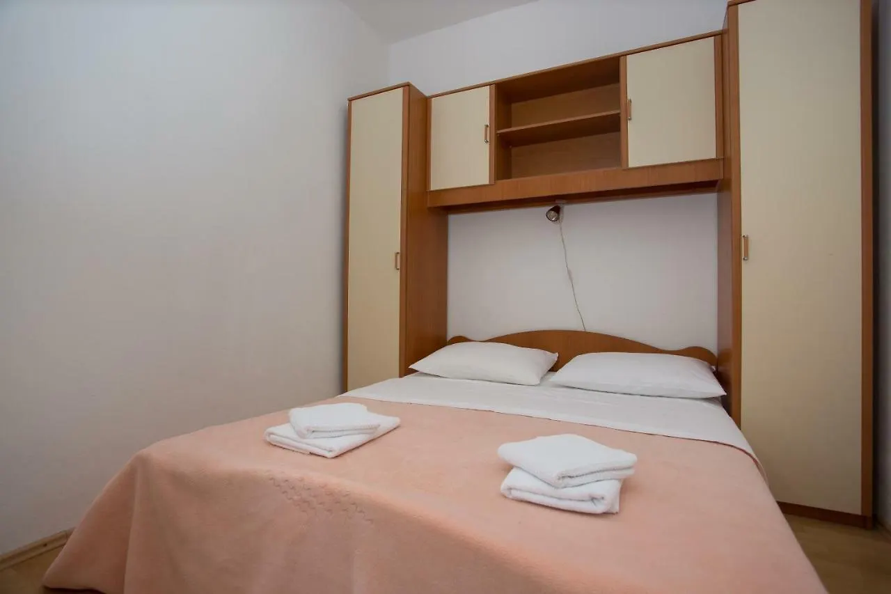 Beach Studio Apartment Ivan Kastela Croatia